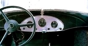 1933 Graham Series 57 Eight instrument cluster