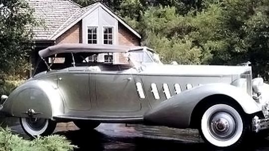 1934年Packard Twelve Sport Phaeton by Lebaron“border=