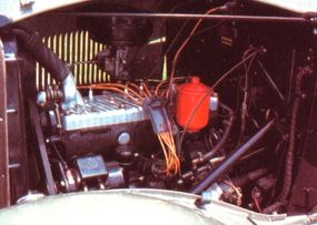 1934 Plymouth PE DeLuxe engine