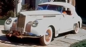 The 1941 One Eighty Convertible Victoria  rode the 127-inch wheelbase and retailed for $4595.