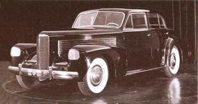 1940 Cadillac LaSalle concept car front three-quarter view