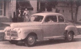 1942 Ford Super DeLuxe sedan coupe