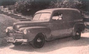 1942 Ford Super DeLuxe sedan delivery