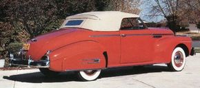 Buicks Super Convertible was second to Ford only in popularity.