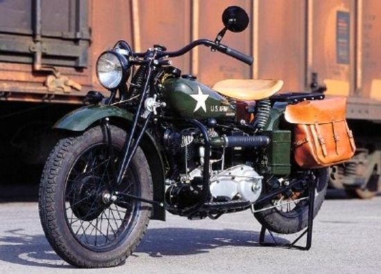 1942年印度741年和841年”class=