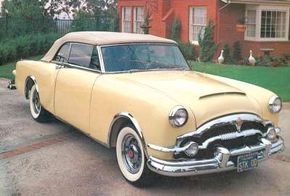 The hood scoop on the 1953 Caribbean was a carryover from the Pan American concept.