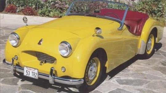 1953年Triumph TR2 Roadster“border=