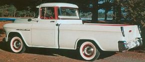 The 1955 Cameo Carrier, Model 3124, came painted only in Bombay Ivory with Commercial Red accents.