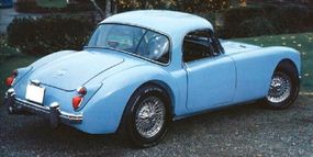 The 1960 MGA 1600 coupe continued as analternative to the roadster.