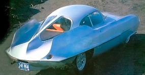 The 1955 Alfa Romeo Bertone BAT 9's body sides were free of air scoops and extractors.
