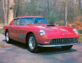 The third series Superamerica entered productionin 1959 but would soon be replaced by a new SA.
