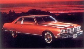Downsizing the Pontiac helped boost sales of the 1977 Bonneville coupe.