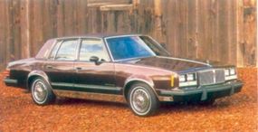 1985 Pontiac Bonneville Brougham sedan