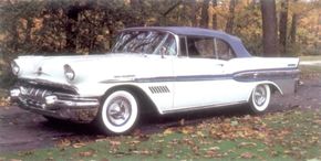 1957 Pontiac Bonneville