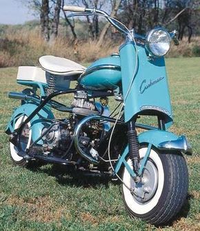 Cushman Eagle's &quot;big bike&quot; mechanical featuresincluded telescopic front forks anda hand-shifted two-speed transmission.See more motorcycle pictures.