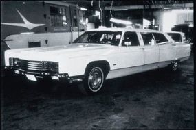 The final Lehmann-Peterson limousines were made in 1970 from the new body-on-frame Continental.