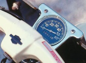 The speedometer was difficult for shorter riders to see, being situated as it was ahead of and below the handlebars.