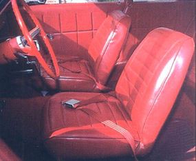 A-100 van seats were a popular choice forSuper Stock cars.