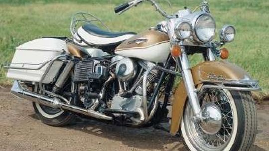 1965年哈雷FL Electra-Glide”border=