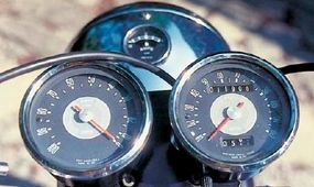 The speedometer reads to an optimistic 120 mph,though the Bonneville could top the 100-mph mark.