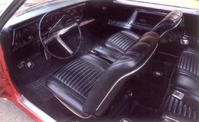 The Buick Riviera had a luxurious console.