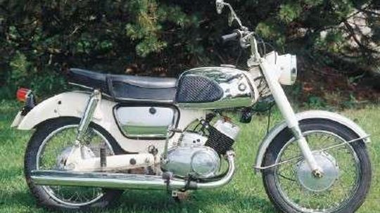 1966 Suzuki T10