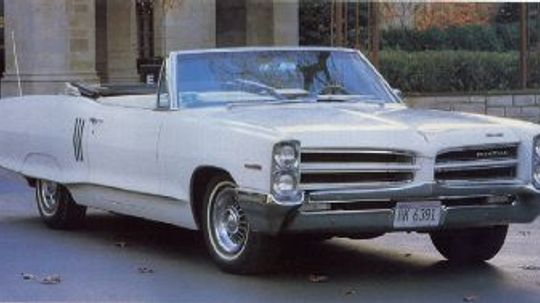 1966 Pontiac 2+2