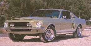 A styling facelift graced the 1968 Shelbys. The GT-350 now carried a 302 V-8 rated at 250 bhp.