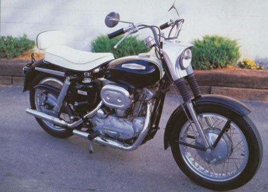 1967年哈雷XLH Sportster”class=