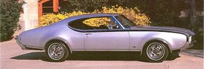 All 1968 Hurst/Olds were painted silver with black accents. See more classic car pictures.