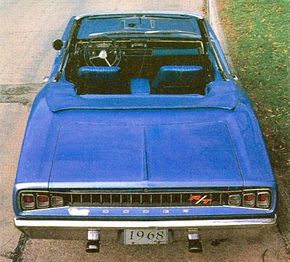 Dodge Coronet RT 440 v-8 engine