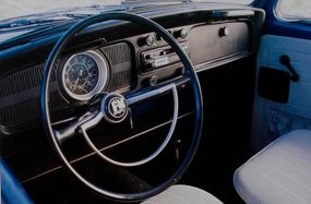 1971 Volkswagen Super Beetle instrument panel