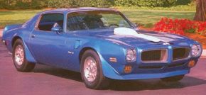The 1972 Pontiac Firebird Trans Am came with a new honeycomb grille design.