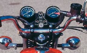Small but willing, the CB400's four redlined atan ambitious 10,000 rpm.