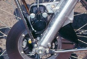 A front-disc brake provided great stopping power.