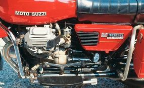 Moto Guzzi's Convert system meant the rider need neithershift nor de-clutch when coming to astop -- a boon in stop-and-go traffic.