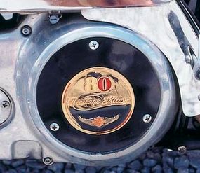 A Heritage Edition emblem graced the engine's primary cover.