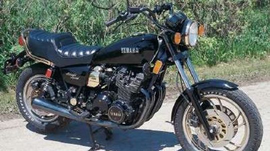 1981 Yamaha 1100 Midnight Special“border=