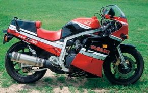The 1986 Suzuki GSXR750 represented a quantumleap forward for Suzuki. See more motorcycle pictures.