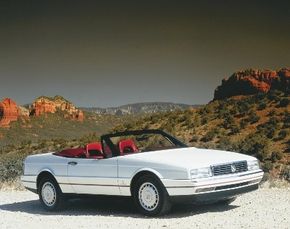 The 1987 Allante included a lift-off hardtop with a built-in electric rear-window defroster.