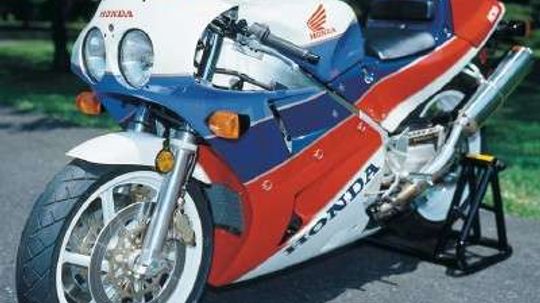 1990本田RC30“border=