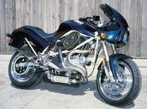 The 1994 Buell S2 Thunderbolt was powered by amodified version of the Harley-DavidsonSportster's 1203-cc V-twin.