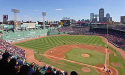 芬威球场, home of the Boston Red Sox, opened in 1912.