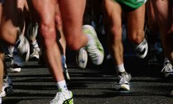 不要让马拉松运动员压倒你的质量与建议。”width=