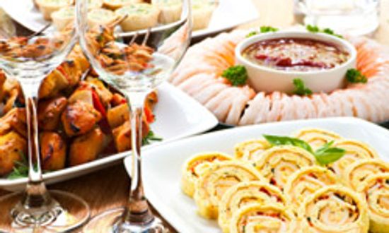 10 Budget-friendly Cocktail Hors d&rsquo;Oeuvres
