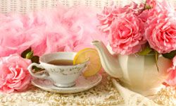 tea kettle and pink flowers