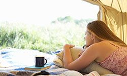 枕头在森林里是奢侈品。＂width=