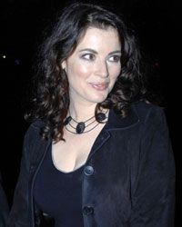 Nigella Lawson是一个美食网最受欢迎的明星之一。”border=