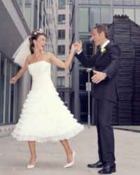 You'll be so chic at your rooftop urban wedding!