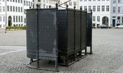Public urinals like this one are popular in Europe.